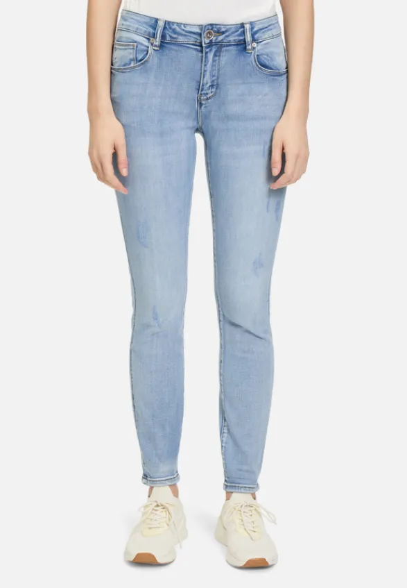 Betty Barclay Jeans*Basic-Jeans mit Waschung Light Blue Denim