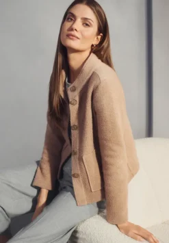 Betty Barclay Jacken*Blazer-Jacke mit Knöpfen Beige