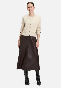 Betty Barclay Strick|Jacken*Casual-Strickjacke mit Knopfleiste beige