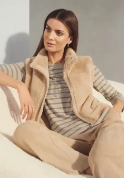 Betty Barclay Westen|Jacken*Plüschweste mit Reißverschluss Beige