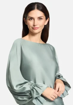 Betty Barclay Blusen*Satin-Bluse mit U-Boot-Ausschnitt Chinois Green